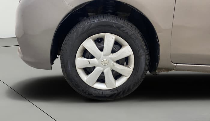 2013 Nissan Sunny XL DIESEL, Diesel, Manual, 1,08,300 km, Left Front Wheel