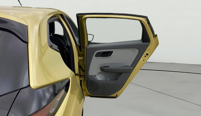 2020 Tata ALTROZ XT PETROL, Petrol, Manual, 45,005 km, RHS Rear Door