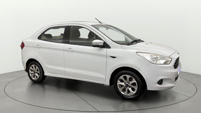 2017 Ford Figo Aspire TITANIUM 1.2 PETROL, Petrol, Manual, 1,37,595 km, Right Front Diagonal