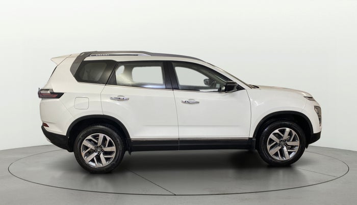 2022 Tata Safari XZA PLUS, Diesel, Automatic, 70,304 km, Right Side View