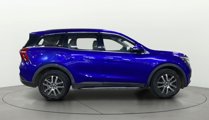 2021 Mahindra XUV700 AX 7 LUXURY D AT 7 STR, Diesel, Automatic, 54,384 km, Right Side View