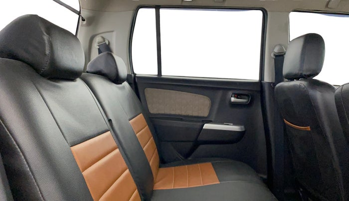 2014 Maruti Wagon R 1.0 VXI, Petrol, Manual, 21,423 km, Right Side Rear Door Cabin