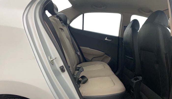 2015 Hyundai Xcent S 1.2, Petrol, Manual, 55,940 km, Right Side Rear Door Cabin