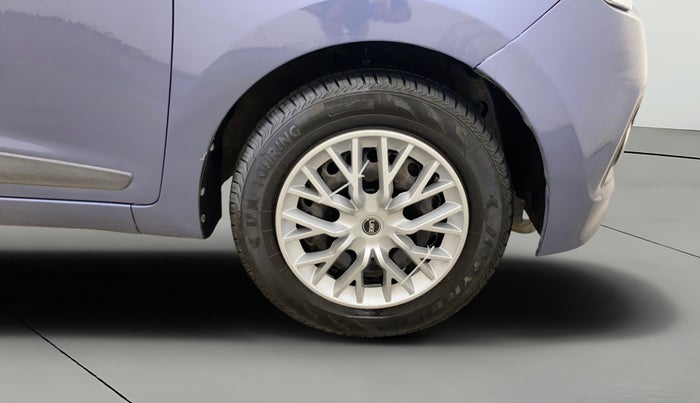 2015 Hyundai Grand i10 SPORTZ 1.2 KAPPA VTVT, Petrol, Manual, 77,879 km, Right Front Wheel