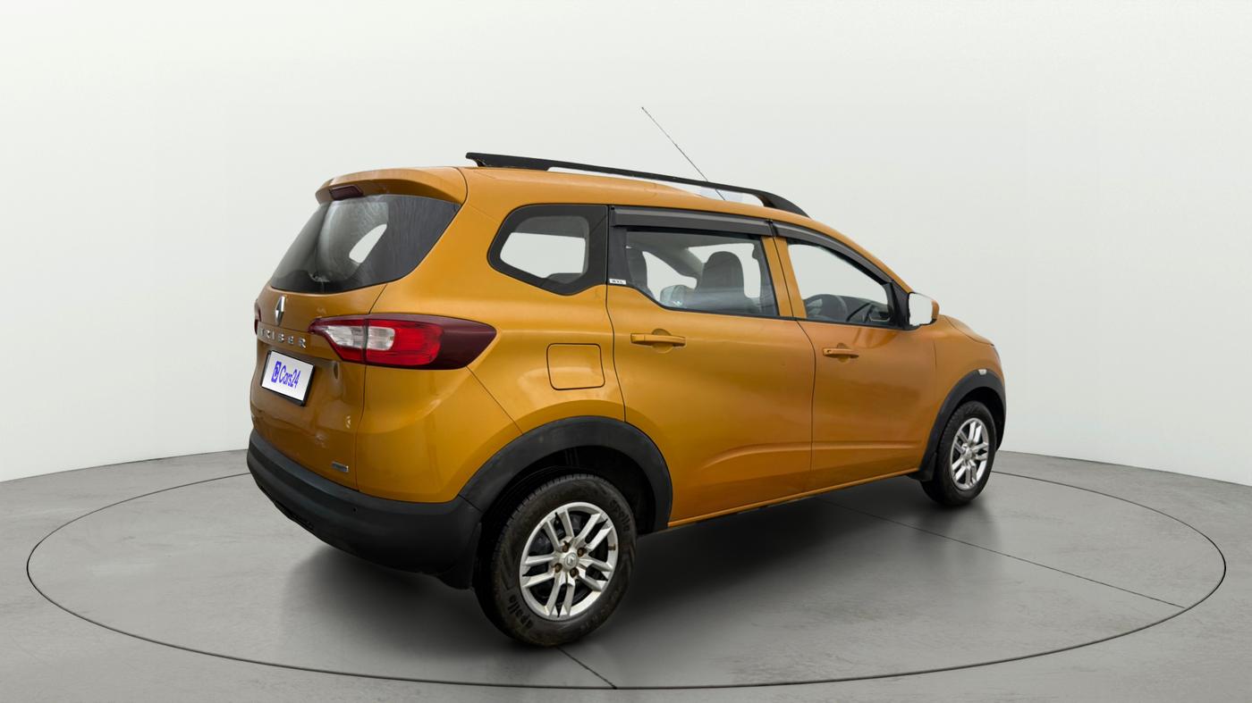 2020 Renault TRIBER RXL MT, Petrol, Manual, 68,082 km, Right Back Diagonal