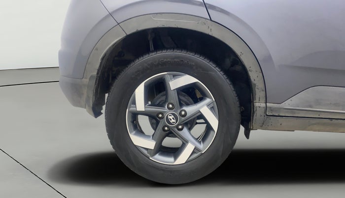 2021 Hyundai VENUE SX 1.0 TURBO IMT, Petrol, Manual, 43,243 km, Right Rear Wheel