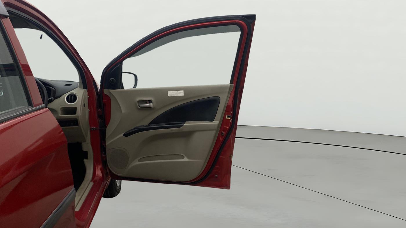 2014 Maruti Celerio VXI AMT, Petrol, Automatic, 1,48,663 km, RHS Front Door