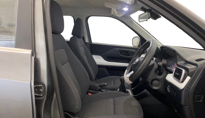 2025 Tata PUNCH Accomplished Plus, Petrol, Manual, 9,488 km, Right Side Front Door Cabin