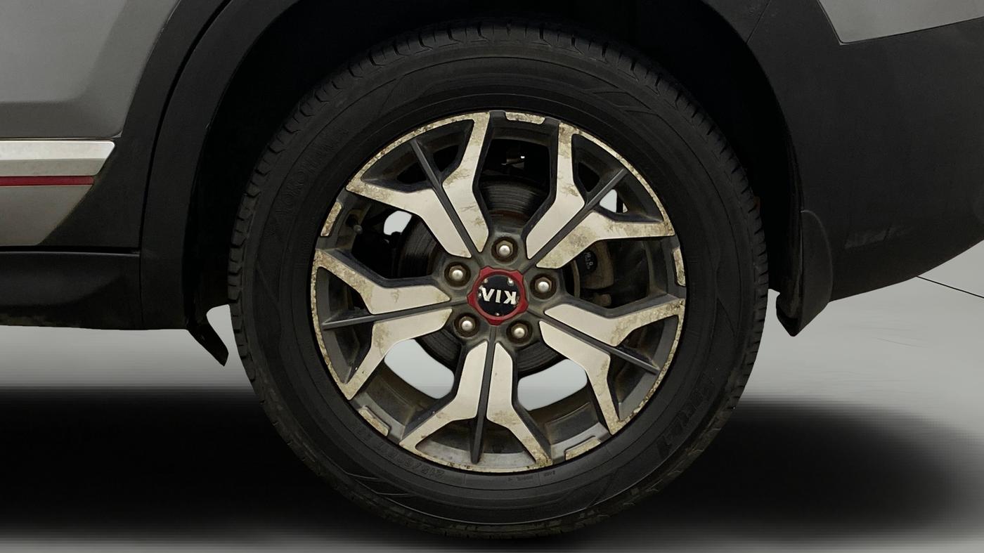 2020 KIA SELTOS GTX PLUS AT 1.5 DIESEL, Diesel, Automatic, 63,738 km, Left Rear Wheel