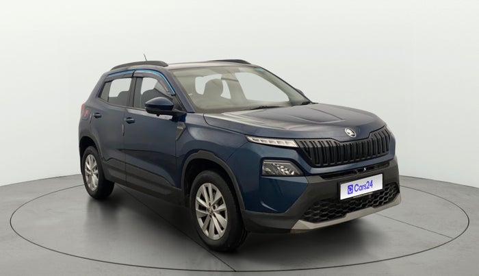 2025 Skoda Kylaq Signature, Petrol, Manual, 6,138 km, SRP