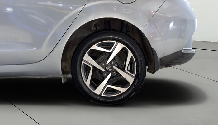 2020 Hyundai AURA SX 1.2, Petrol, Manual, 1,04,595 km, Left Rear Wheel