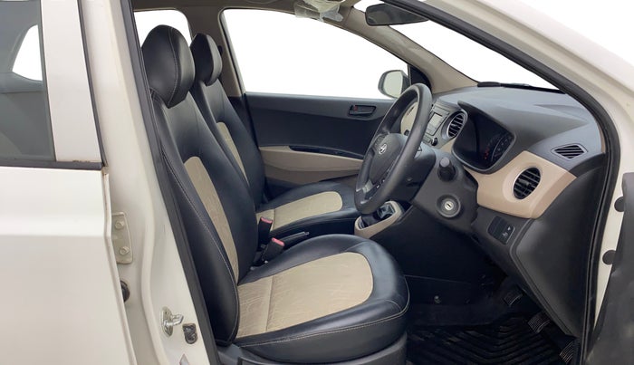 2018 Hyundai Grand i10 MAGNA 1.2 KAPPA VTVT, Petrol, Manual, 26,421 km, Right Side Front Door Cabin