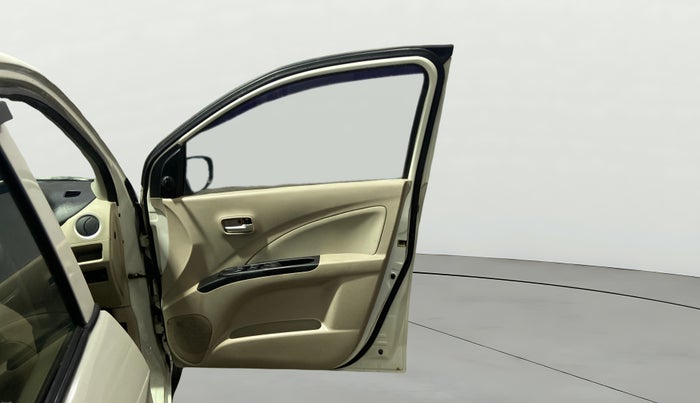 2019 Maruti Celerio VXI CNG, CNG, Manual, 1,12,458 km, RHS Front Door