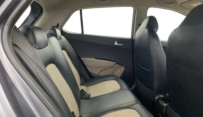 2017 Hyundai Grand i10 SPORTZ 1.2 KAPPA VTVT, Petrol, Manual, 57,211 km, Right Side Rear Door Cabin