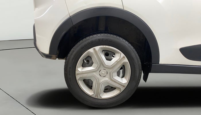 2021 Tata NEXON XMA SUNROOF PETROL, Petrol, Automatic, 37,338 km, Right Rear Wheel