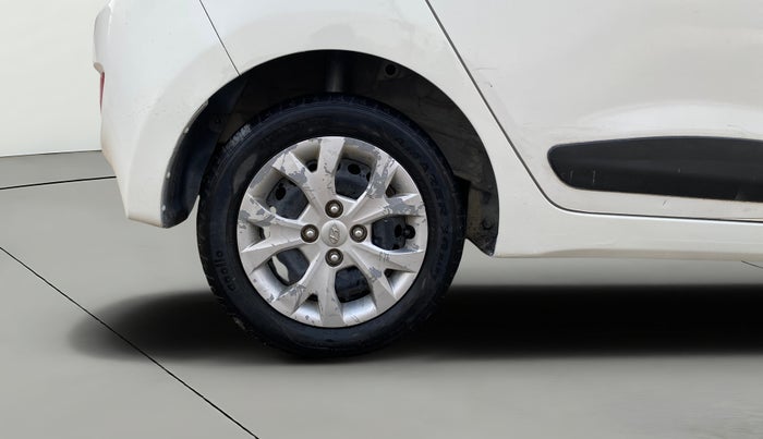 2016 Hyundai Grand i10 SPORTZ 1.2 KAPPA VTVT, Petrol, Manual, 38,530 km, Right Rear Wheel