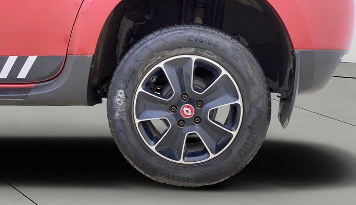 2018 Renault Duster RXS CVT, Petrol, Automatic, 32,660 km, Left Rear Wheel