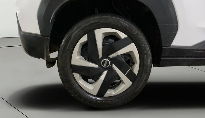 2021 Nissan MAGNITE XL, Petrol, Manual, 21,197 km, Right Rear Wheel