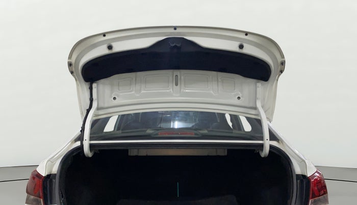 2020 Hyundai Verna 1.6 VTVT SX, Petrol, Manual, 84,553 km, Boot Door Open