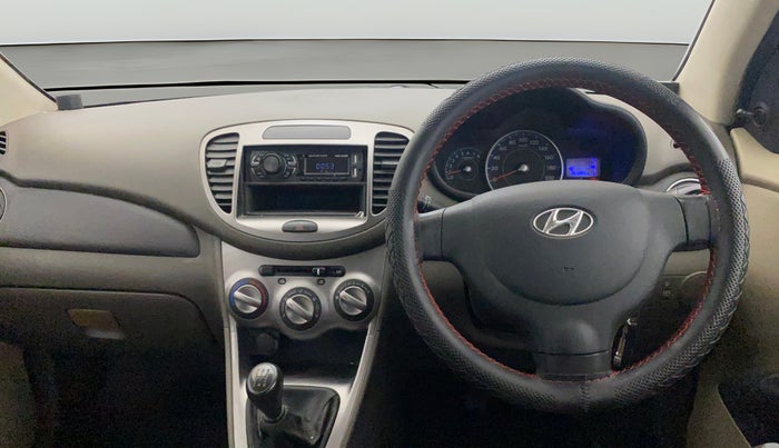 2015 Hyundai i10 MAGNA 1.1, Petrol, Manual, 66,295 km, Steering Wheel Close Up