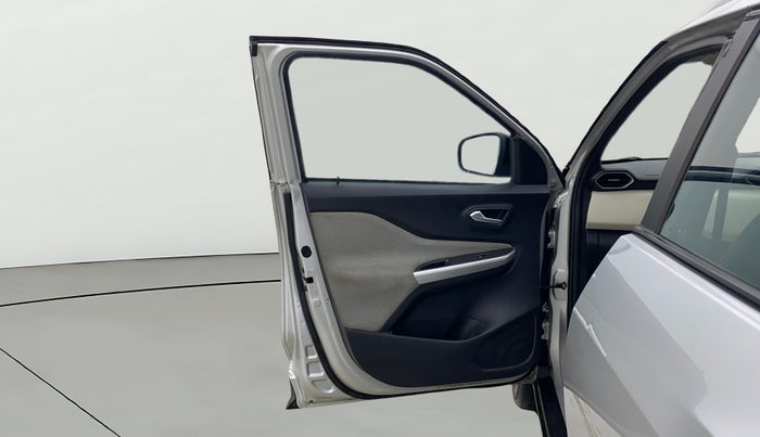 2022 Nissan MAGNITE XL, Petrol, Manual, 27,196 km, LHS Front Door