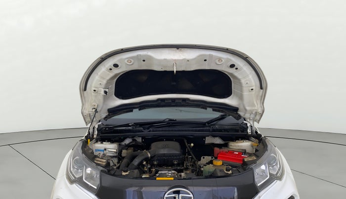 2022 Tata NEXON XM PETROL, Petrol, Manual, 56,901 km, Open Bonet