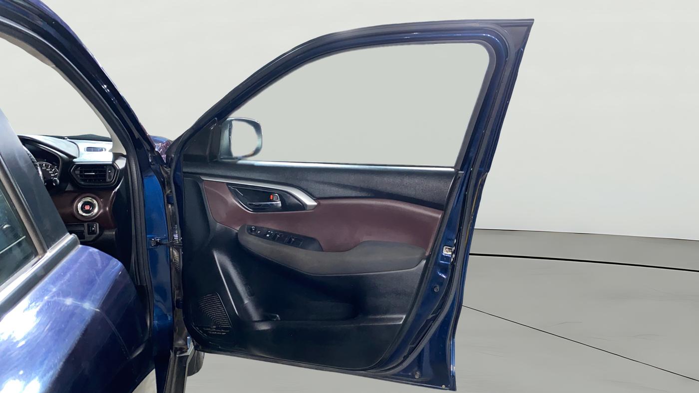2024 Maruti Grand Vitara DELTA SMART HYBRID AT, Petrol, Automatic, 18,517 km, RHS Front Door