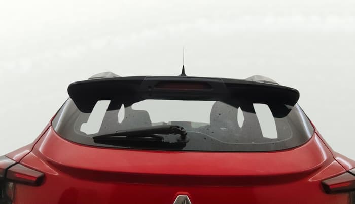 2022 Renault Kiger RXT (O) AMT DUAL TONE, Petrol, Automatic, 53,592 km, Rear Windshield