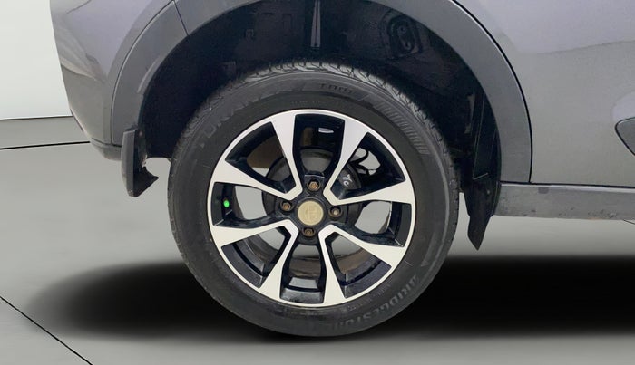 2021 Tata NEXON XZ PETROL, Petrol, Manual, 35,660 km, Right Rear Wheel