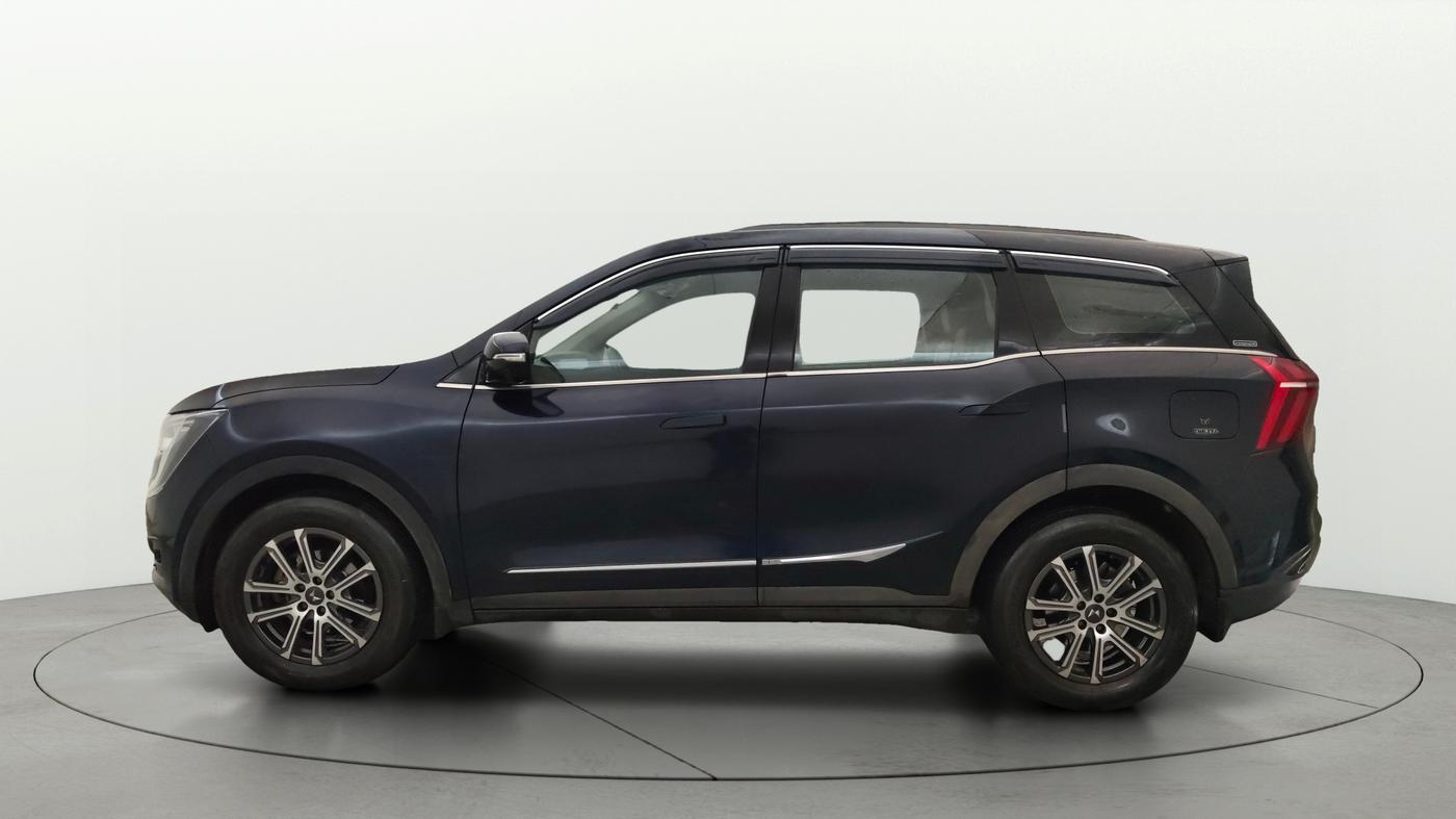 2023 Mahindra XUV700 AX 7 LUXURY D AWD AT 7 STR, Diesel, Automatic, 58,756 km, Left Side