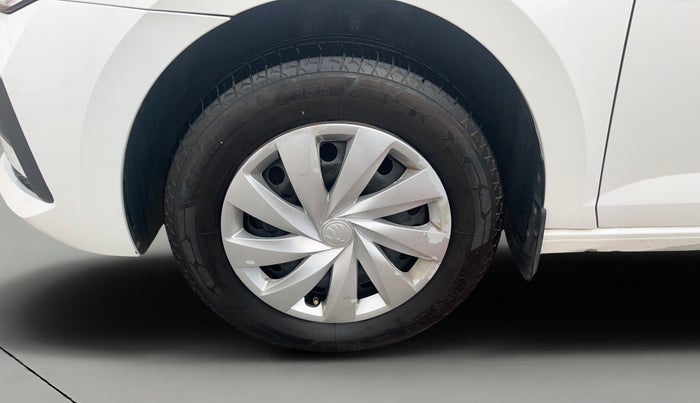 2022 Skoda SLAVIA ACTIVE 1.0L TSI MT, Petrol, Manual, 1,03,058 km, Left Front Wheel