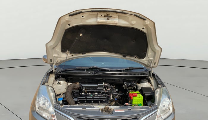 2017 Maruti Baleno ZETA PETROL 1.2, Petrol, Manual, 32,721 km, Open Bonet