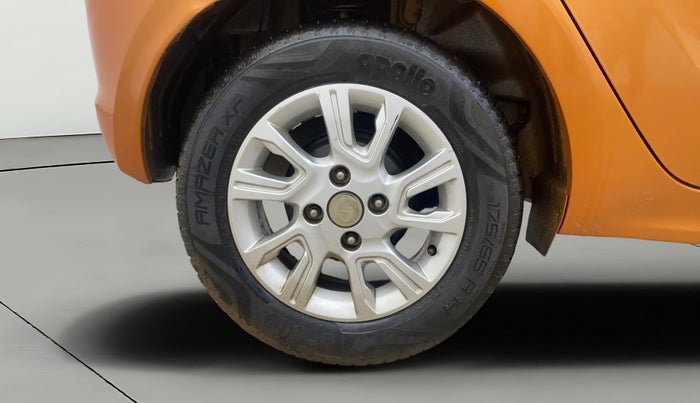 2017 Tata Tiago XZ PETROL, Petrol, Manual, 54,723 km, Right Rear Wheel