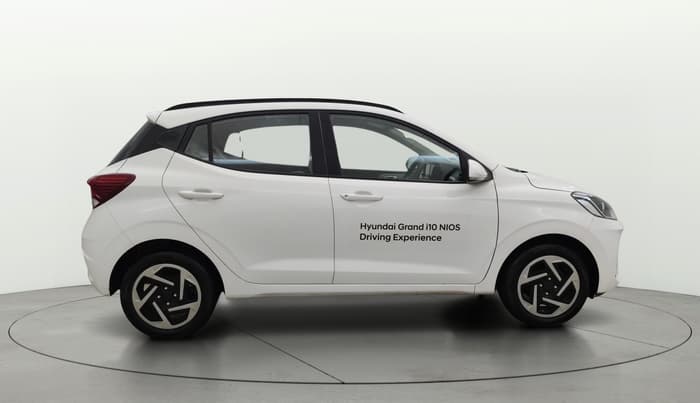 2024 Hyundai GRAND I10 NIOS Sportz 1.2 HY-CNG Duo, CNG, Manual, 7,006 km, Right Side View