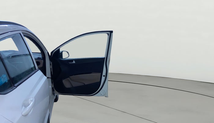 2018 Hyundai Grand i10 SPORTZ 1.2 KAPPA VTVT, Petrol, Manual, 96,033 km, RHS Front Door