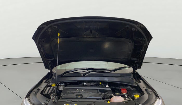 2022 Jeep MERIDIAN LIMITED (O) 4X4 AT, Diesel, Automatic, 18,482 km, Open Bonet