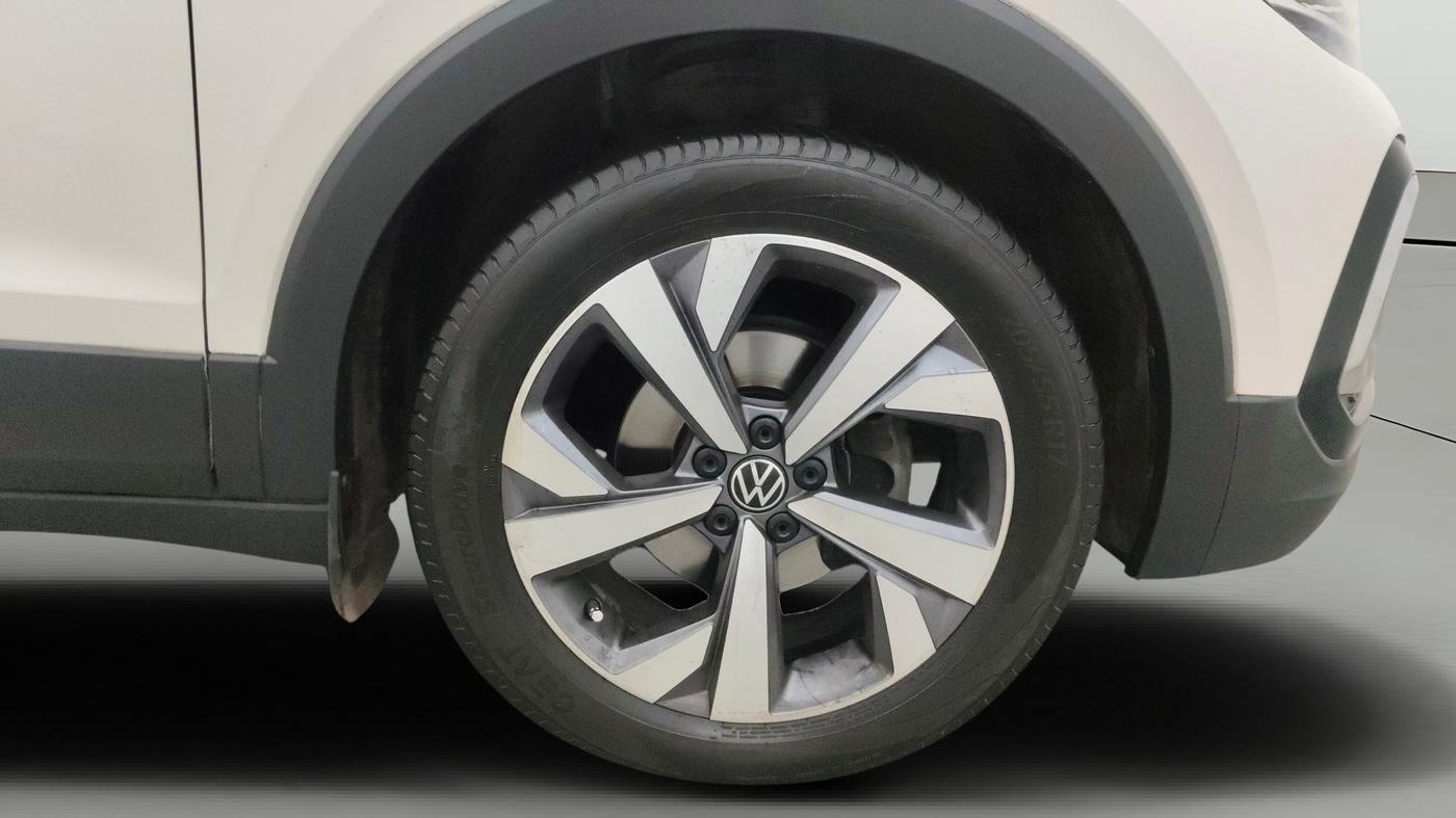 2023 Volkswagen TAIGUN  Topline 1.0 TSI AT (Electric Seats), Petrol, Automatic, 28,799 km, Right Front Wheel