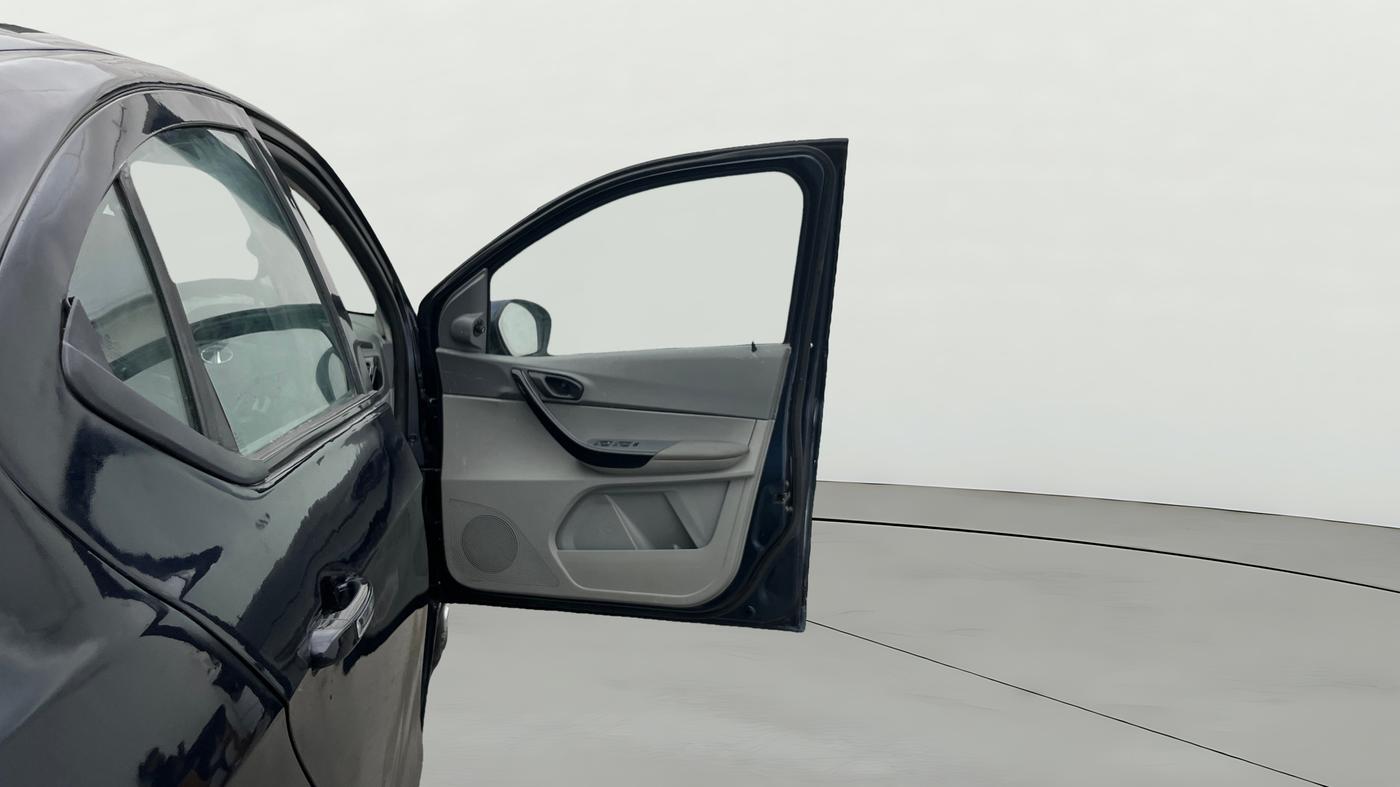 2022 Tata TIGOR XZ CNG, CNG, Manual, 65,101 km, RHS Front Door