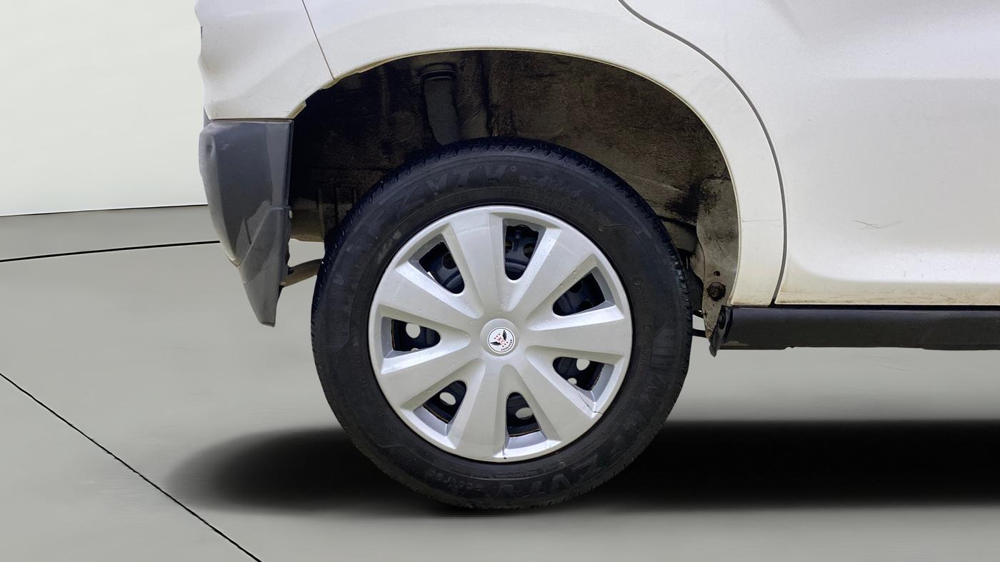 2021 Maruti S PRESSO VXI AMT, Petrol, Automatic, 25,386 km, Right Rear Wheel