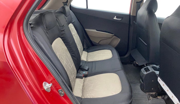 2017 Hyundai Grand i10 SPORTZ (O) AT 1.2 KAPPA VTVT, Petrol, Automatic, 63,246 km, Right Side Rear Door Cabin