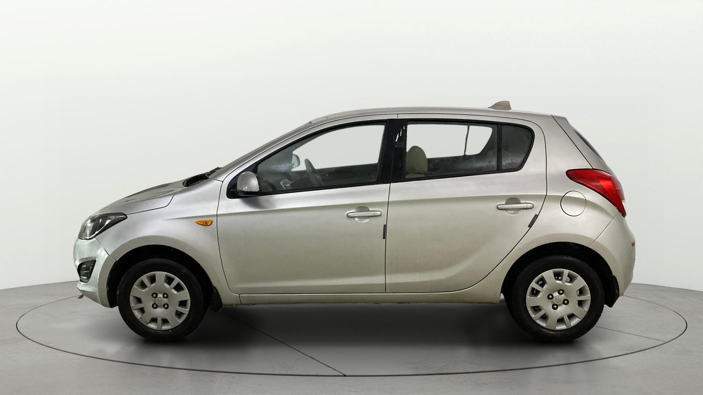 2013 Hyundai i20 MAGNA 1.2, Petrol, Manual, 48,490 km, Left Side
