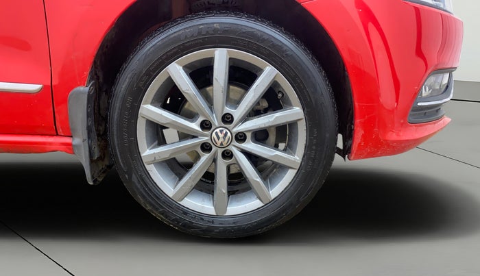 2019 Volkswagen Polo HIGHLINE PLUS 1.0, Petrol, Manual, 70,490 km, Right Front Wheel