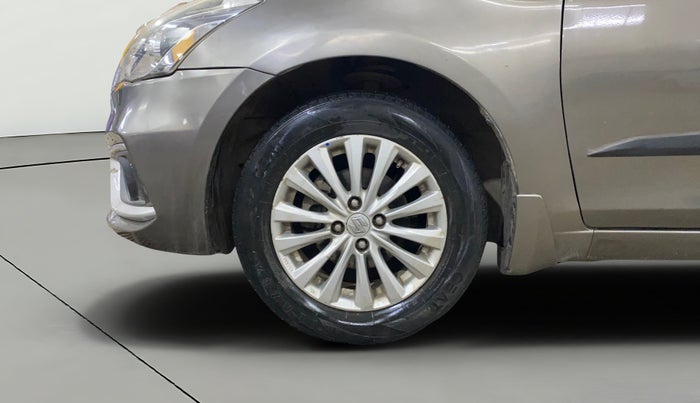 2020 Maruti Ciaz ALPHA 1.5 SHVS PETROL, Petrol, Manual, 1,06,294 km, Left Front Wheel