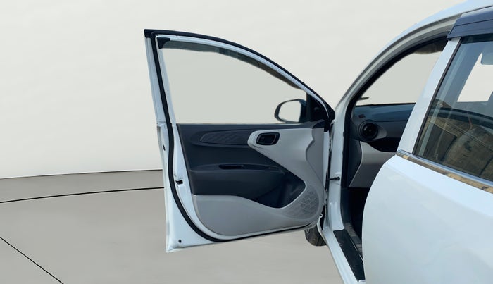 2021 Hyundai GRAND I10 NIOS ERA 1.2 KAPPA VTVT, Petrol, Manual, 36,367 km, LHS Front Door