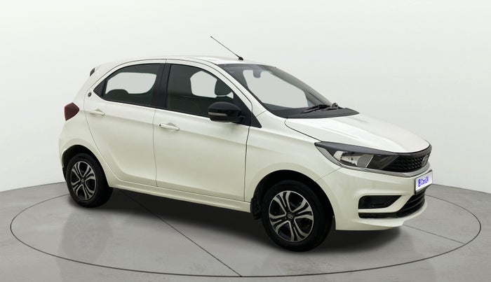 2023 Tata Tiago XTA PETROL, Petrol, Automatic, 37,806 km, Right Front Diagonal