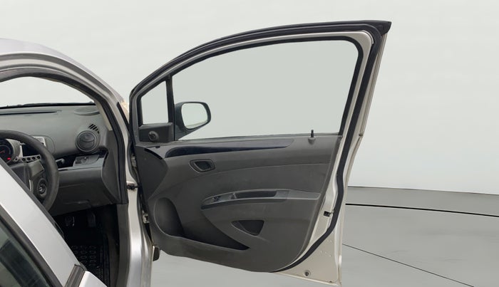 2014 Chevrolet Beat LS DIESEL, Diesel, Manual, 1,32,192 km, RHS Front Door