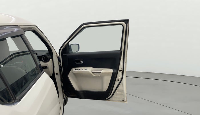 2017 Maruti IGNIS ZETA 1.2, Petrol, Manual, 1,06,680 km, RHS Front Door