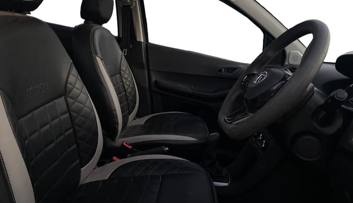 2022 Tata TIAGO NRG XZ MT, Petrol, Manual, 27,912 km, Right Side Front Door Cabin