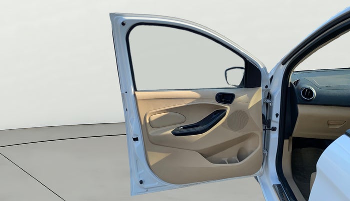 2018 Ford Figo Aspire Titanium 1.2 Ti-VCT Opt, Petrol, Manual, 33,865 km, LHS Front Door