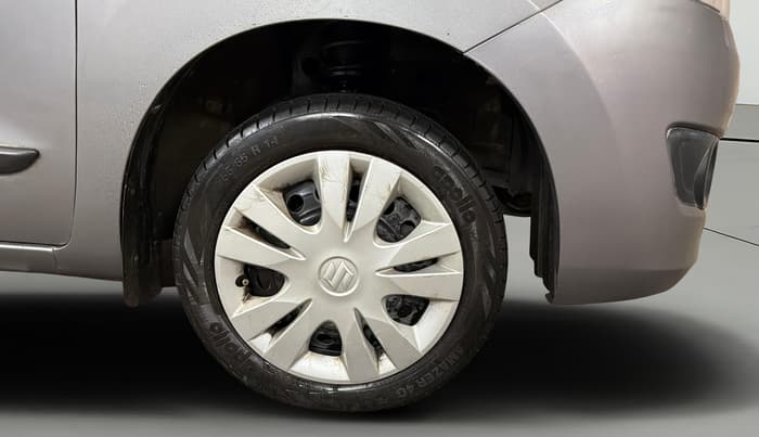2016 Maruti Wagon R 1.0 VXI, Petrol, Manual, 67,987 km, Right Front Wheel